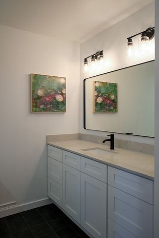 550 N Kingsbury Street 111, Chicago, IL 60654