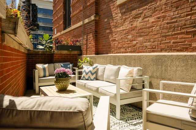 550 N Kingsbury Street 111, Chicago, IL 60654