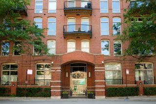 550 N Kingsbury Street 111, Chicago, IL 60654