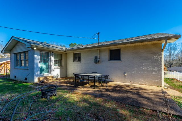 1119 Hillsboro Drive, Chattanooga, TN 37412