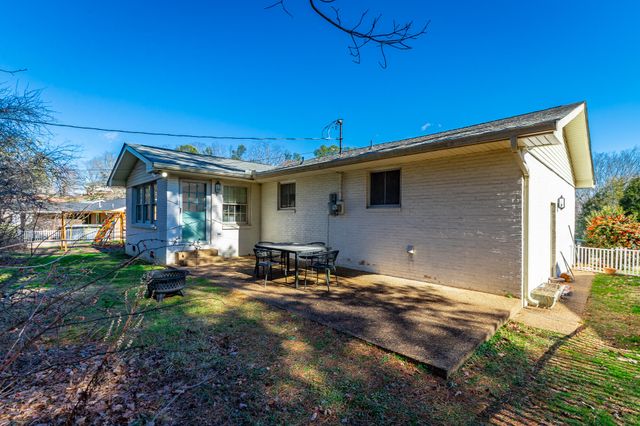 1119 Hillsboro Drive, Chattanooga, TN 37412