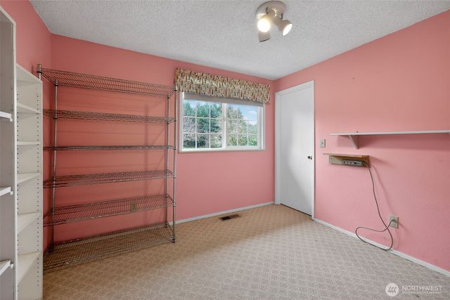 271 Hawkins Road, Winlock, WA 98596