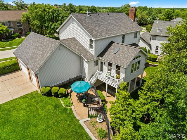 2320 Wellington Estates Drive, Chesterfield, MO 63017
