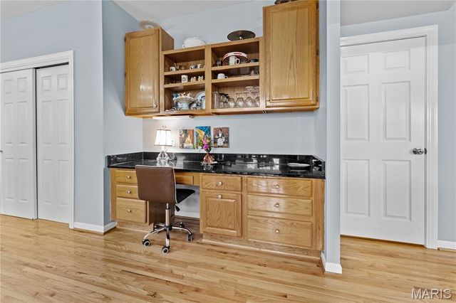 2320 Wellington Estates Drive, Chesterfield, MO 63017