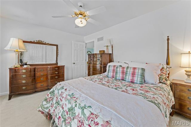 2320 Wellington Estates Drive, Chesterfield, MO 63017