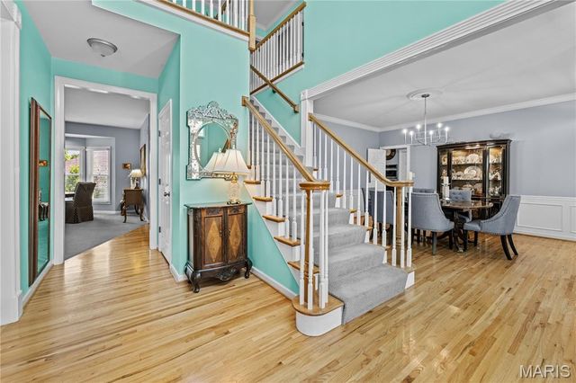 2320 Wellington Estates Drive, Chesterfield, MO 63017