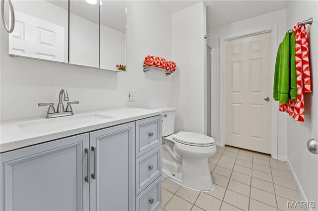 2320 Wellington Estates Drive, Chesterfield, MO 63017