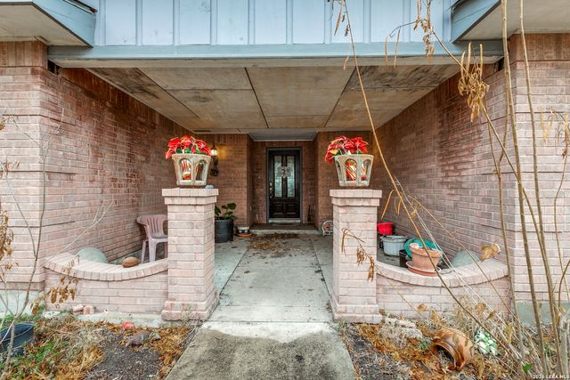 1551 W Villaret, San Antonio, TX 78224