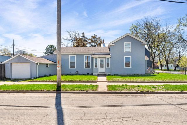 2303 13th STREET S, La Crosse, WI 54601