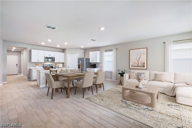 14208 HEMINGWAY OAKS TRL, Fort Myers, FL 33905