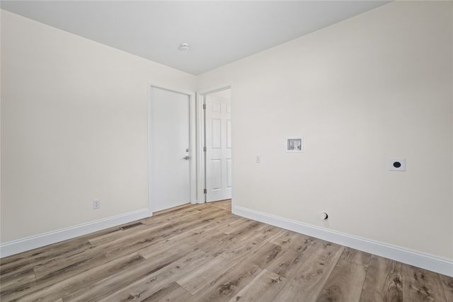 1221 Wood Mill Trail, Centerville, OH 45459