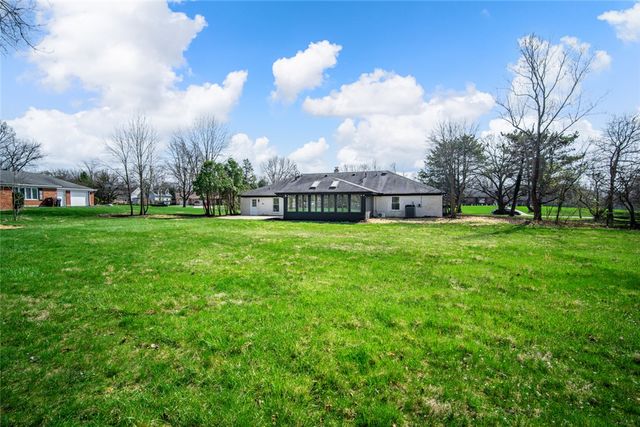 1221 Wood Mill Trail, Centerville, OH 45459