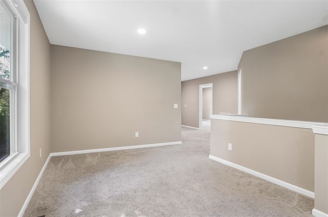 6044 Davison Road, Burton, MI 48509