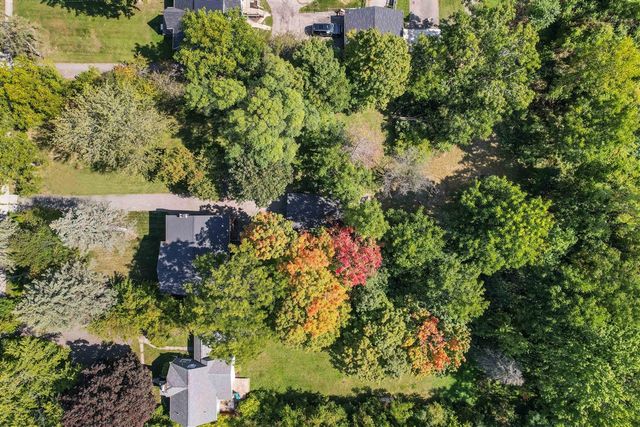 6044 Davison Road, Burton, MI 48509