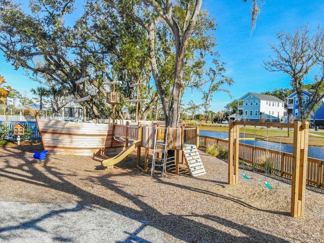 2450 Lieutenant Dozier Drive, Johns Island, SC 29455