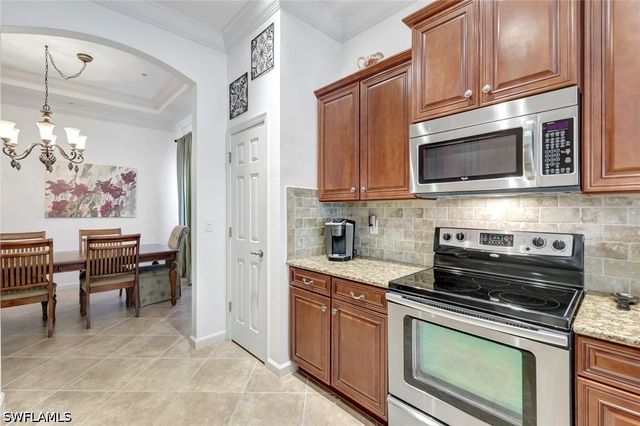 9508 Ironstone TER 2-201, Naples, FL 34120