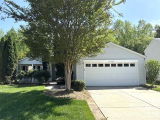 15732 Circlegreen Drive, Charlotte, NC 28273