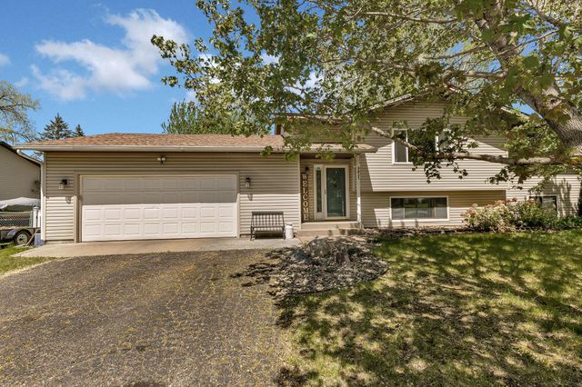 3037 22nd Street S, Saint Cloud, MN 56301