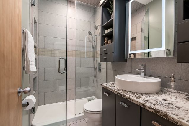 1621 W North Avenue 2E, Chicago, IL 60622