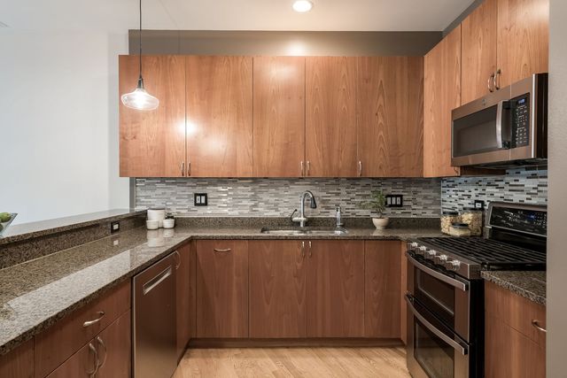 1621 W North Avenue 2E, Chicago, IL 60622