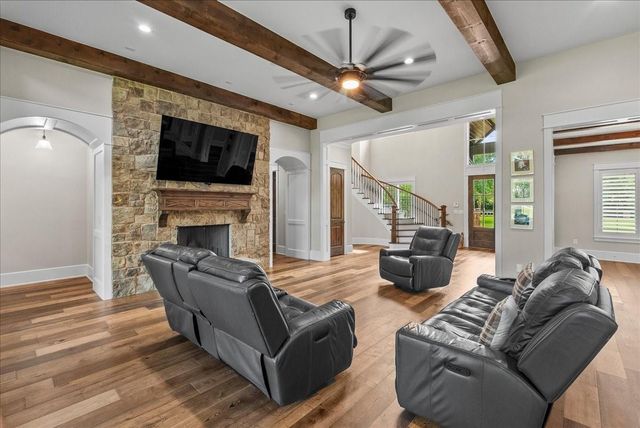 23740 Snook Lane, Tomball, TX 77375