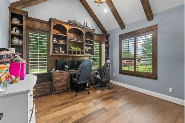 23740 Snook Lane, Tomball, TX 77375