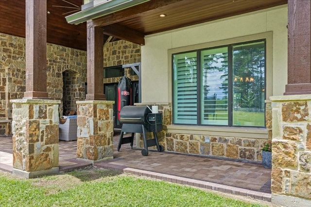 23740 Snook Lane, Tomball, TX 77375