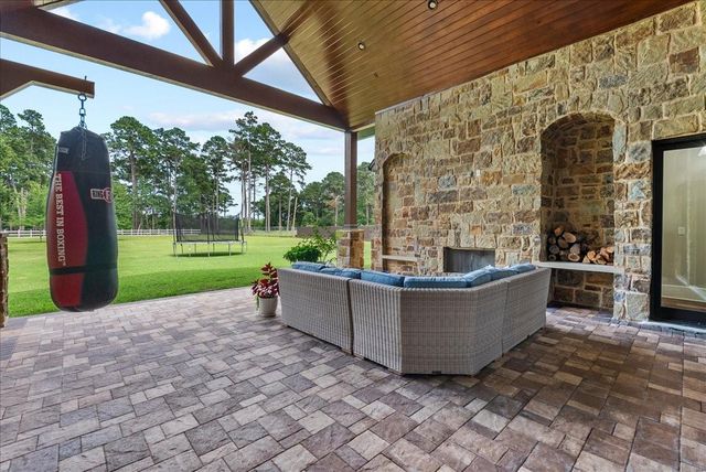 23740 Snook Lane, Tomball, TX 77375