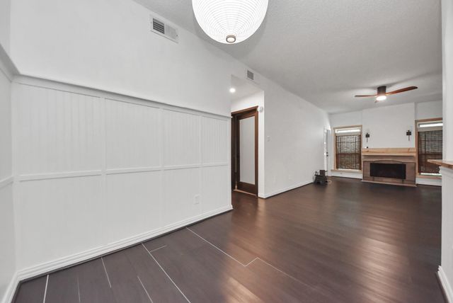 10047 Westpark Drive 7, Houston, TX 77042