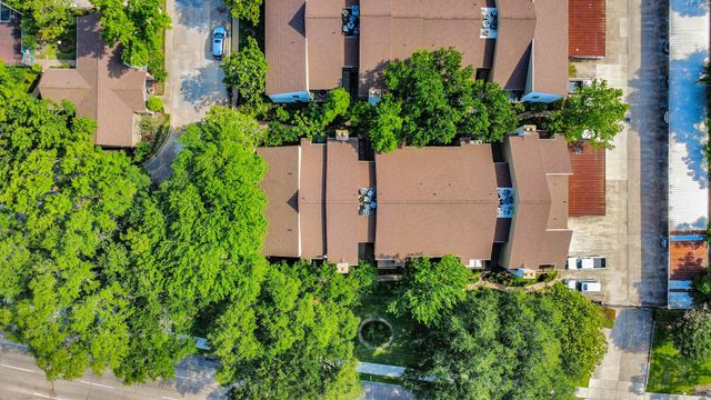 10047 Westpark Drive 7, Houston, TX 77042