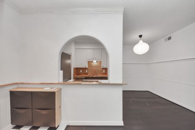 10047 Westpark Drive 7, Houston, TX 77042