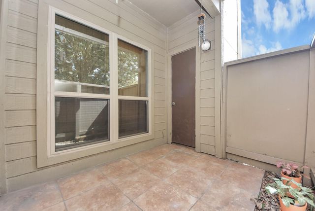10047 Westpark Drive 7, Houston, TX 77042