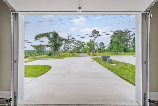 885 Dogwood Trail, Clarksville, TN 37042