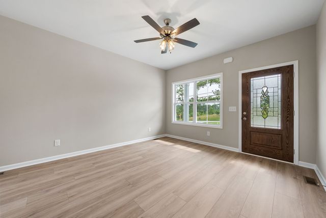 885 Dogwood Trail, Clarksville, TN 37042