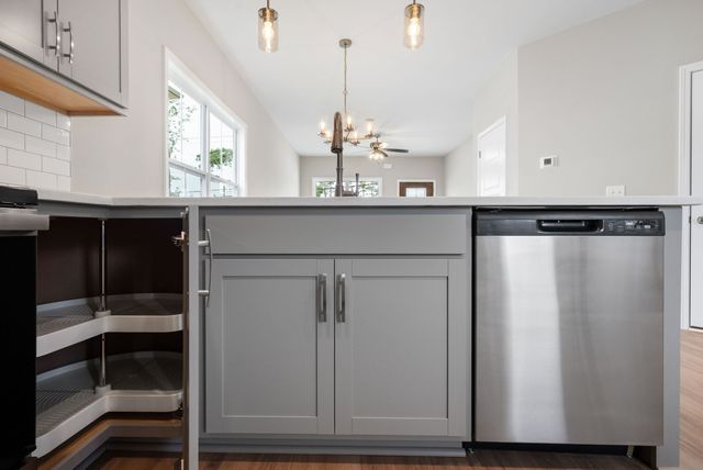 885 Dogwood Trail, Clarksville, TN 37042