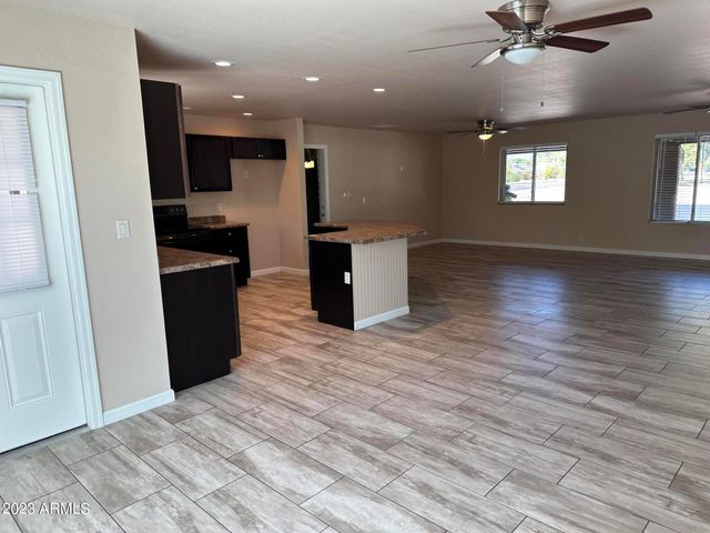 6013 E Evergreen Street, Mesa, AZ 85205