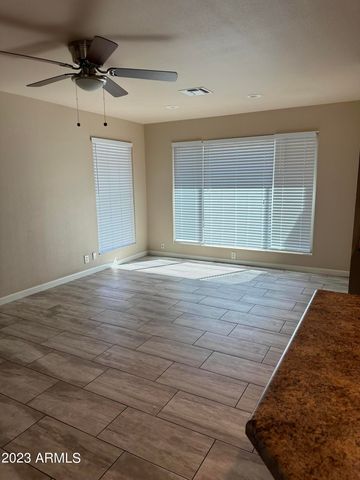 6013 E Evergreen Street, Mesa, AZ 85205