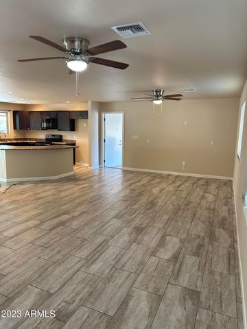 6013 E Evergreen Street, Mesa, AZ 85205