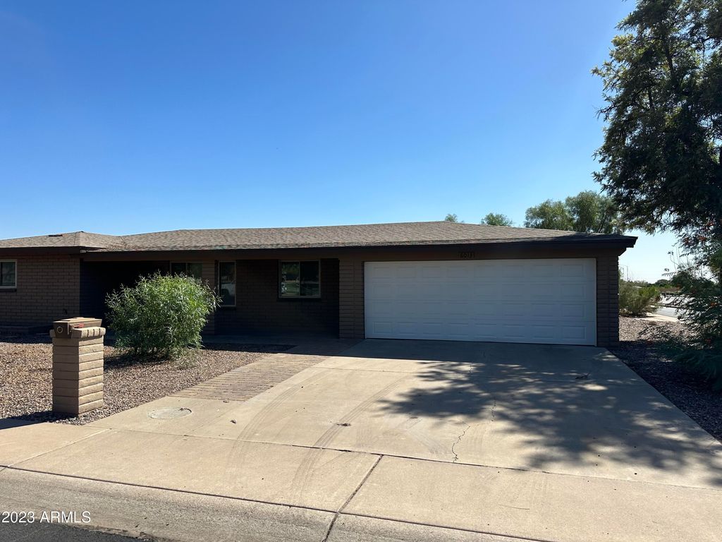 6013 E Evergreen Street, Mesa, AZ 85205