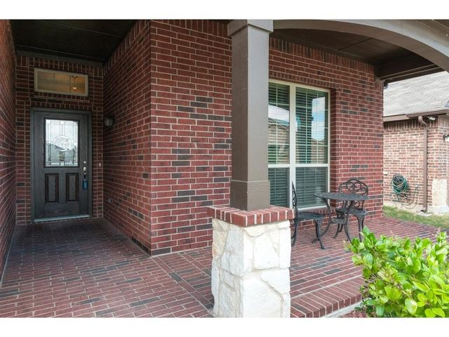 4624 Lazy Oaks Street, Fort Worth, TX 76244