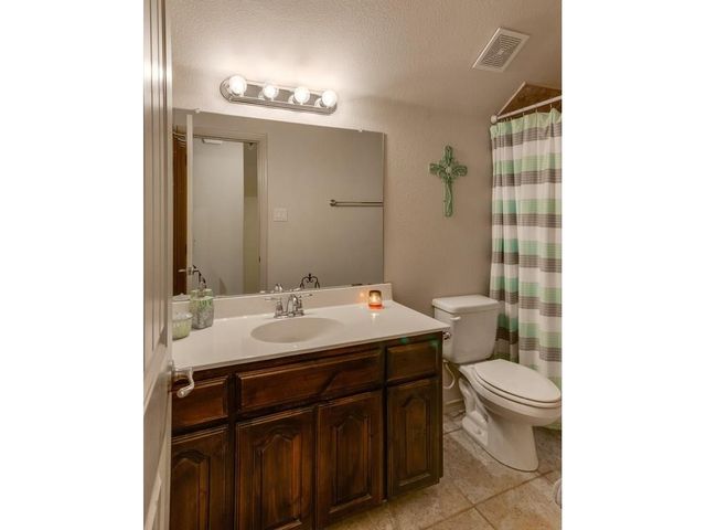 4624 Lazy Oaks Street, Fort Worth, TX 76244