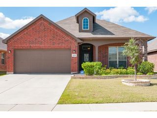 4624 Lazy Oaks Street, Fort Worth, TX 76244