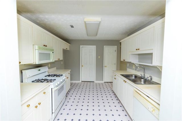 3440 Maple Valley Drive, Cumming, GA 30040