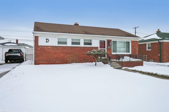 25135 Normandy Street, Roseville, MI 48066