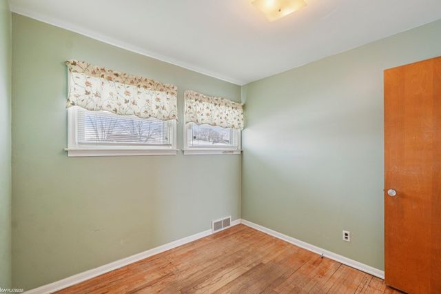 25135 Normandy Street, Roseville, MI 48066