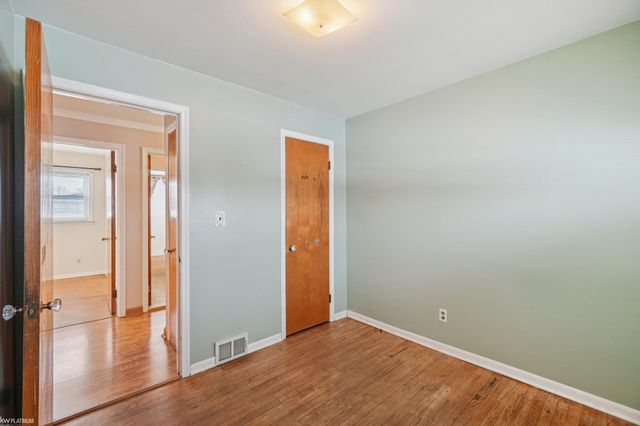 25135 Normandy Street, Roseville, MI 48066