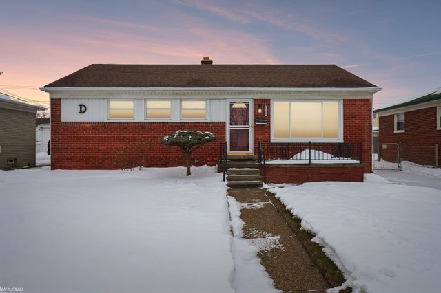 25135 Normandy Street, Roseville, MI 48066