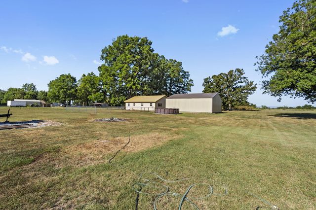 42362 State Hwy 413, Crane, MO 65633