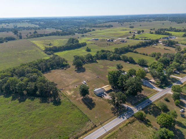 42362 State Hwy 413, Crane, MO 65633