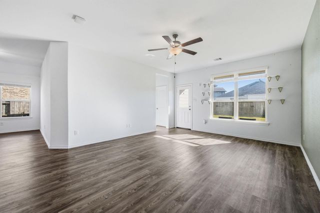 23846 Via Leoni Drive, New Caney, TX 77357